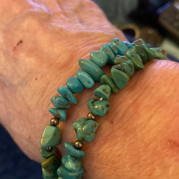 Turquoise chip bracelet double strand marked 925 I believe is Carolyn Pollack - Picture 6 of 7